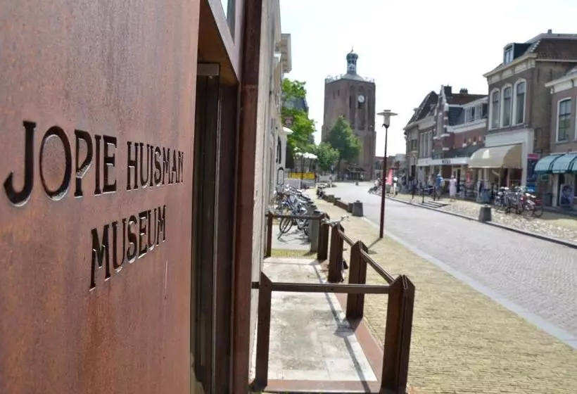 בית מלון כפרי Wymerts