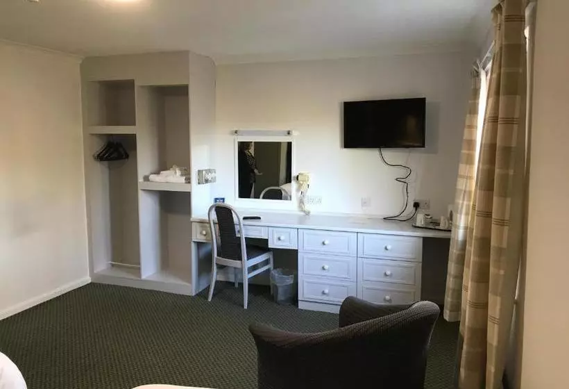 Hotelli The Sandpiper ; Sure  Collection By Best Western