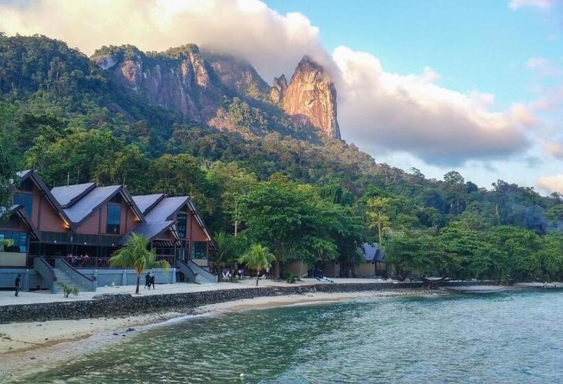 Tunamaya Beach & Spa Resort Tioman Island
