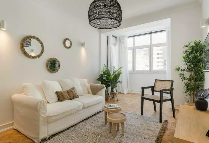 Casa Boma Lisboa   Shining & Spacious Apartments With Balcony   Alvalade I