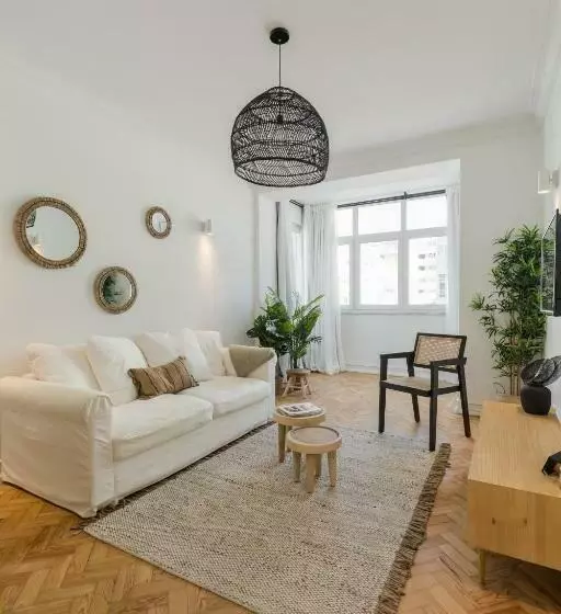 Casa Boma Lisboa   Shining & Spacious Apartments With Balcony   Alvalade I