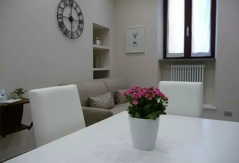 Casa Patrito   Appartamento Barolo