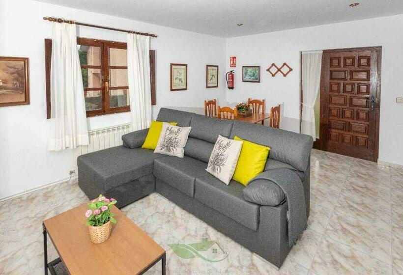 Apartamentos El Acebo