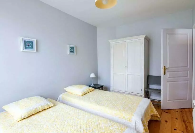 Charmant Appartement Au Centre Ville De Saint Jean De Luz, Plage Et Commerces à Proximité   Fr 1 4 6