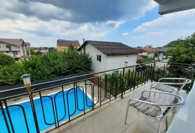 Cozy Summer Residence   Sun Studio