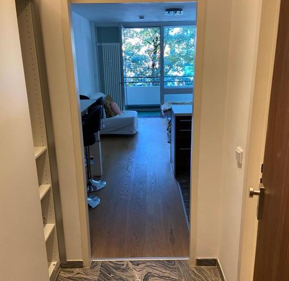 Nettes Zentrales 1 Zimmer Appartement