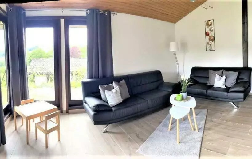 Sauerländer Henne Lütt