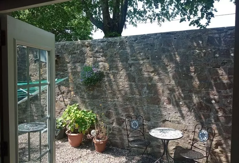 Stunning 1 Bed Apartment In Bodmin Cornwall