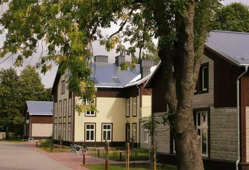 Emajõe Keeltekool Apartment