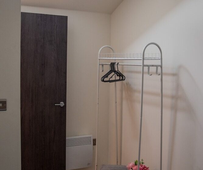 Bv Conditioning House Royal Comfy Suite Bradford