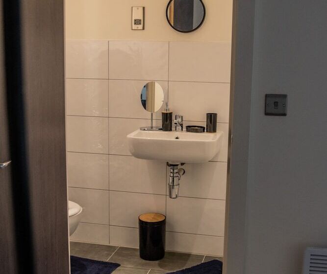 Bv Conditioning House Royal Comfy Suite Bradford