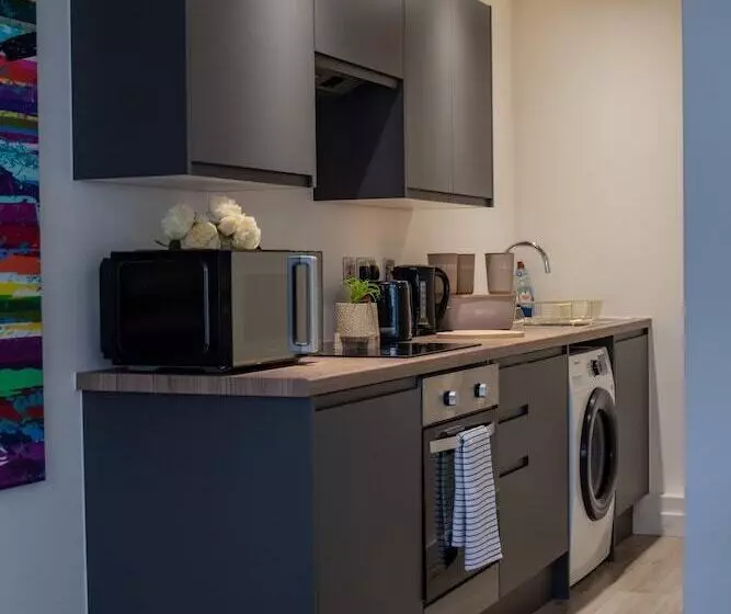 Bv Conditioning House Royal Comfy Suite Bradford