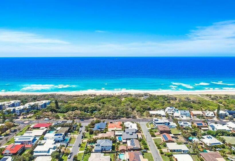 Halekulani Beach House