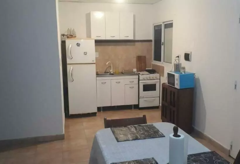 Hermoso Departamento De 1 Dorm, Con Estacionamiento Mediano