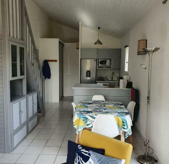 Appartement De 55m2 Refait à Neuf Proche Mer