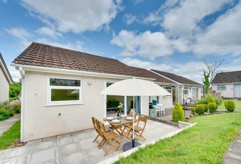 Bayview Bungalow 365