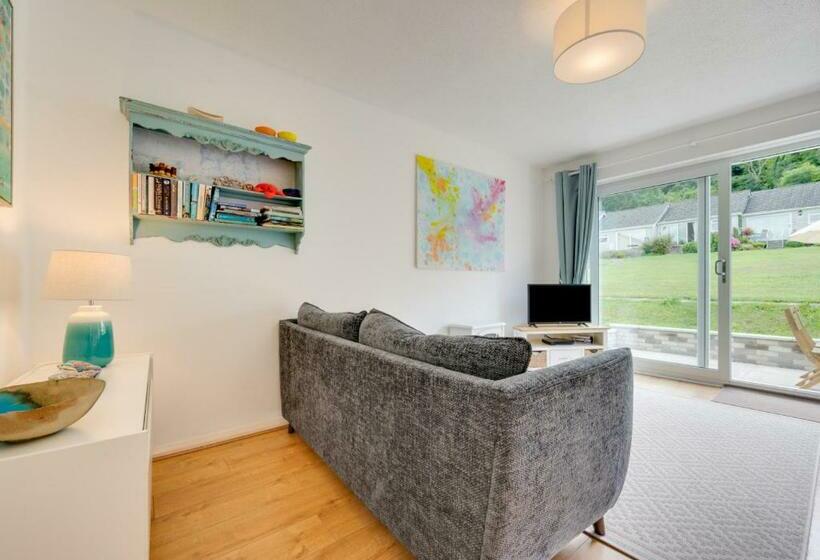 Bayview Bungalow 365