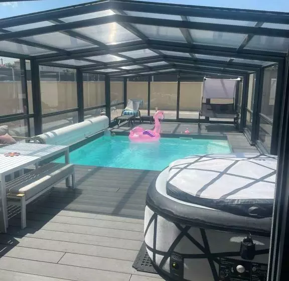 L Aurore Suite De Charme, Clim Jacuzzi, Sauna, Piscine Chauffée Cuisine..