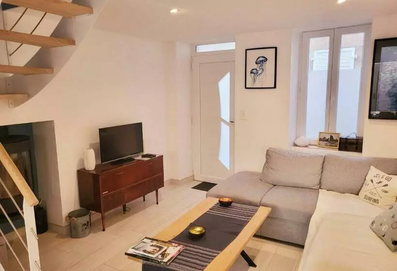 L Héméra: Maison Au Coeur De Barfleur