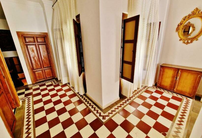 Velez Nazari Casa Molina