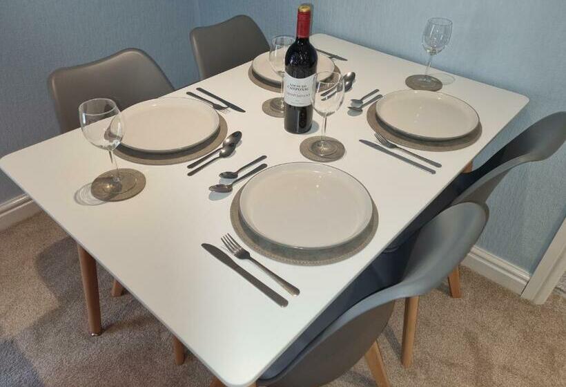 Gorgeous 1 Bed Apartment In Wetwang