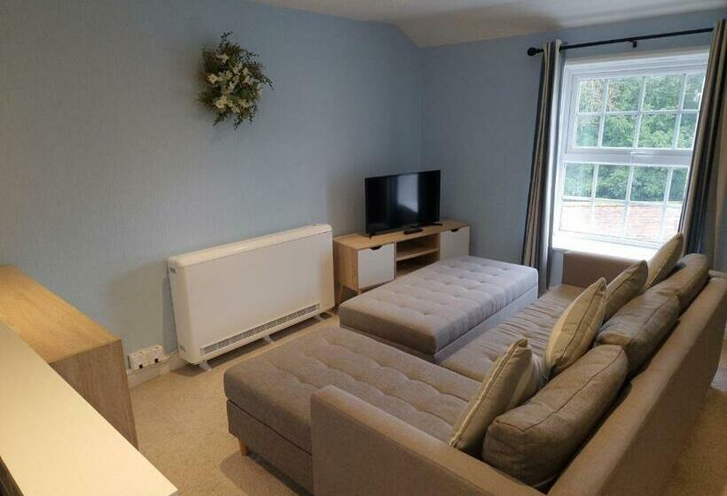Gorgeous 1 Bed Apartment In Wetwang