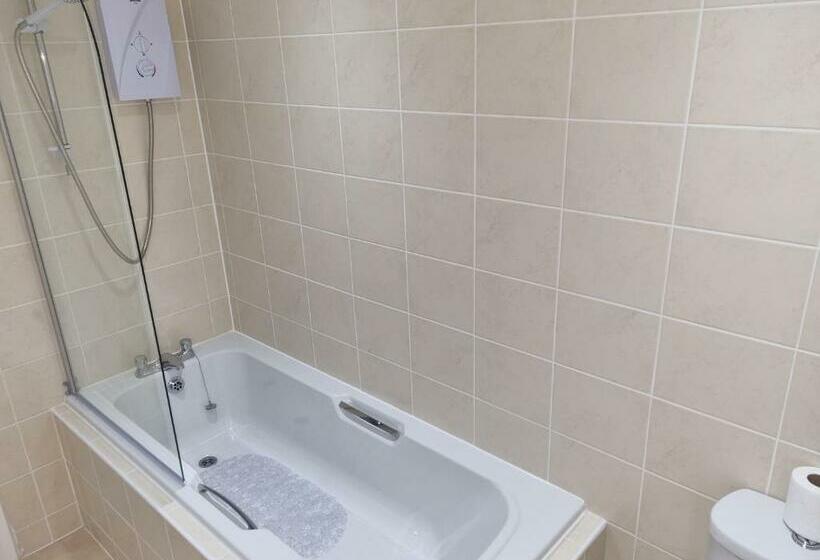 Gorgeous 1 Bed Apartment In Wetwang