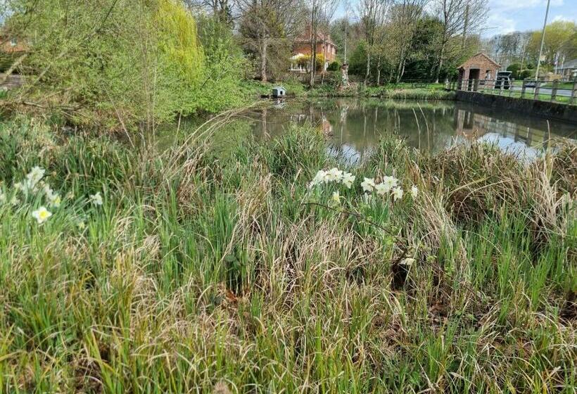 Gorgeous 1 Bed Apartment In Wetwang