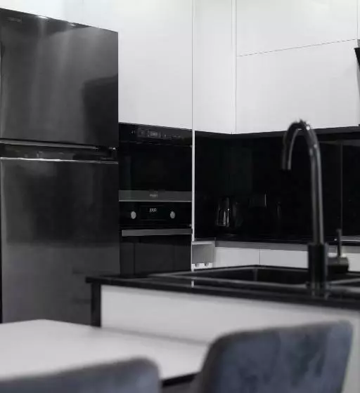 Rentwill Apartments Modern