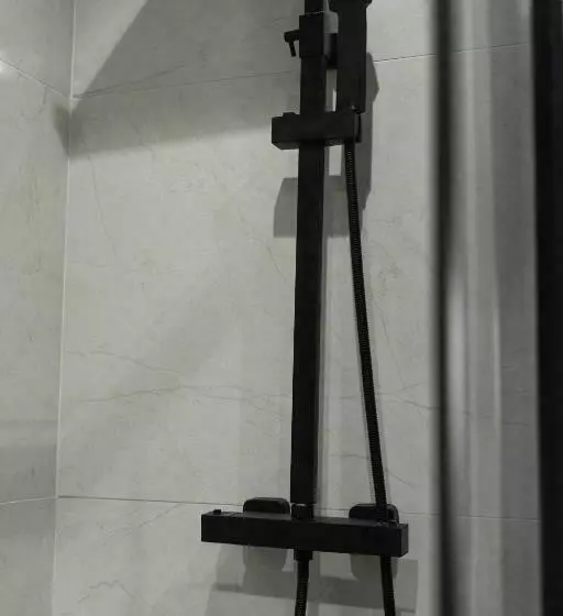 Rentwill Apartments Modern