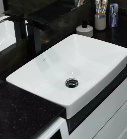 Rentwill Apartments Modern