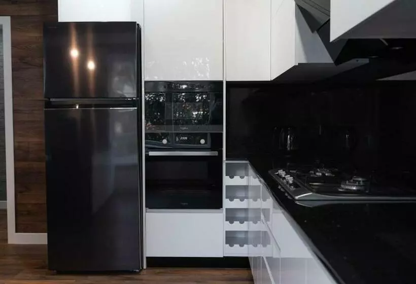 Rentwill Apartments Modern