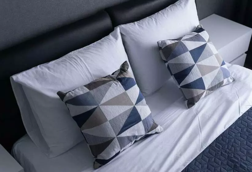 Rentwill Apartments Modern