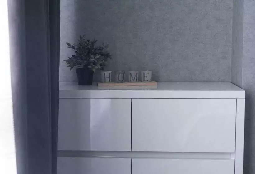 Rentwill Apartments Modern