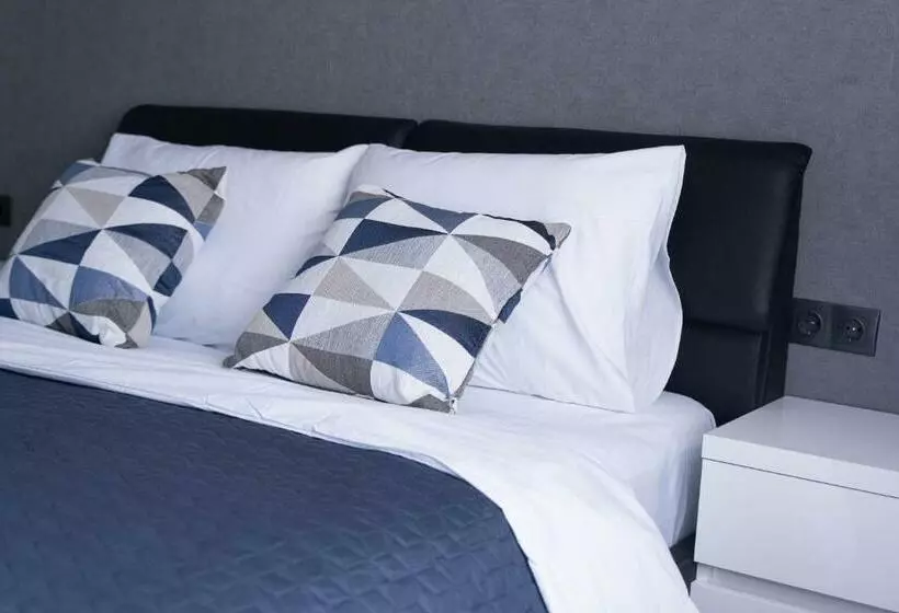 Rentwill Apartments Modern