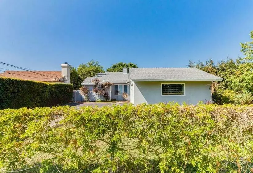 Valley Modern Glam Charmer