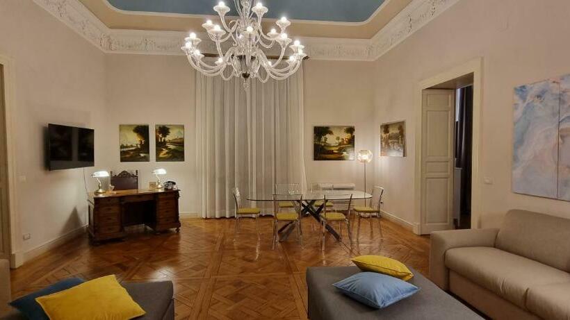 Ancient Luxury Home With Heated Pool Near Catania, Taormina, The Sea And Mount Etna