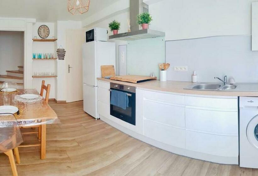 Thuir, Charmante Maison T2 Climatisée