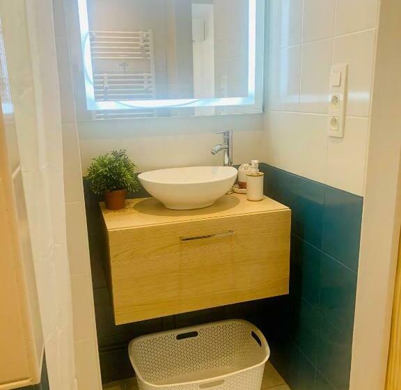 Thuir, Charmante Maison T2 Climatisée