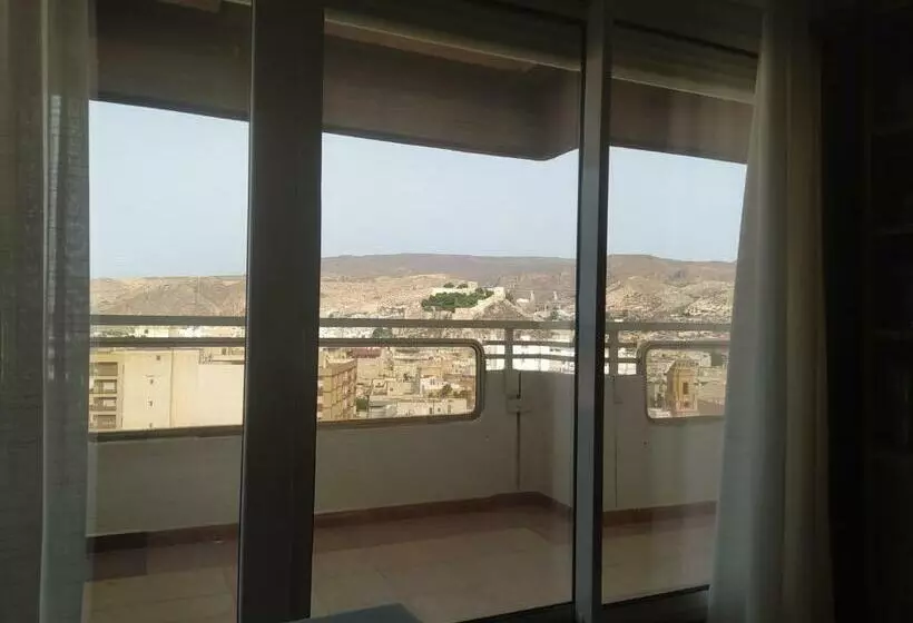 Fantástico ático En El Centro De Almería