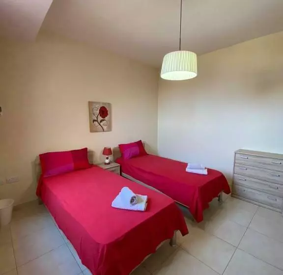 Newly Refurbished Mellieha Central Apartment