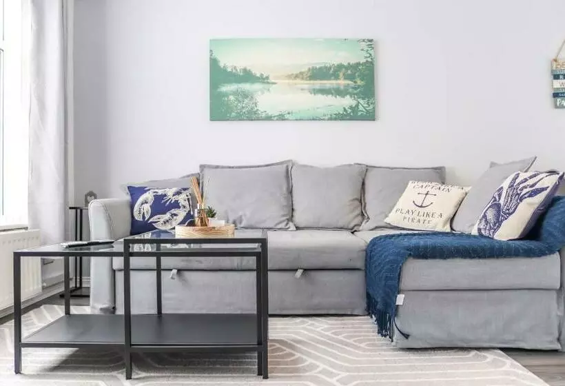 Sea Crest Retreat   Modern   2 Br   Sa   By The Sea