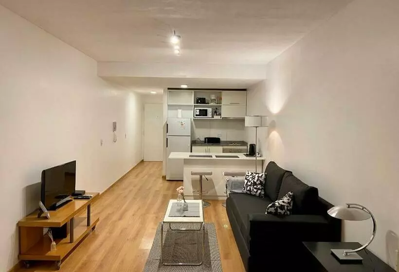 Apartamento Céntrico Y Moderno Con Balcon, Piscina, Gimnasio Y Laundry