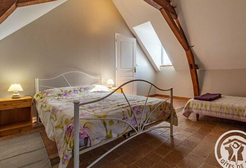 Gîte Familial Près De La Loire Avec Grand Jardin, Parking Privé, Proche Saumur Et Activités Nautique