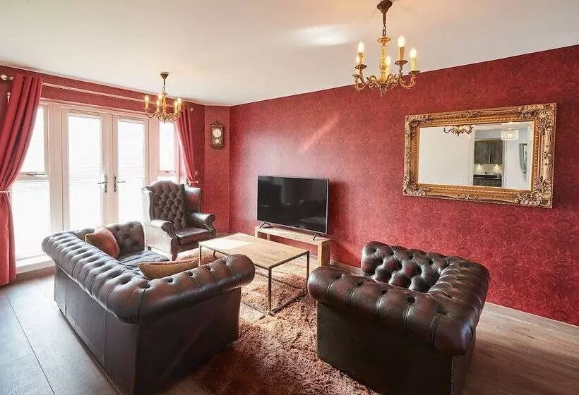 Host Stay Greenfinch Road