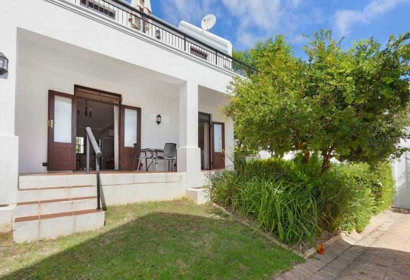 Winelands Golf Lodges 29