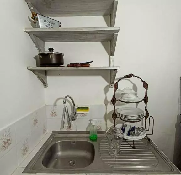 Acogedor Independiente Casa Jh B