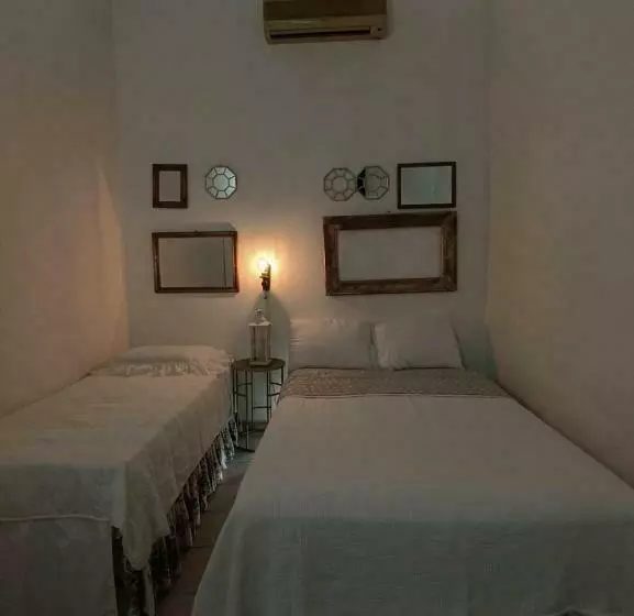 Acogedor Independiente Casa Jh B
