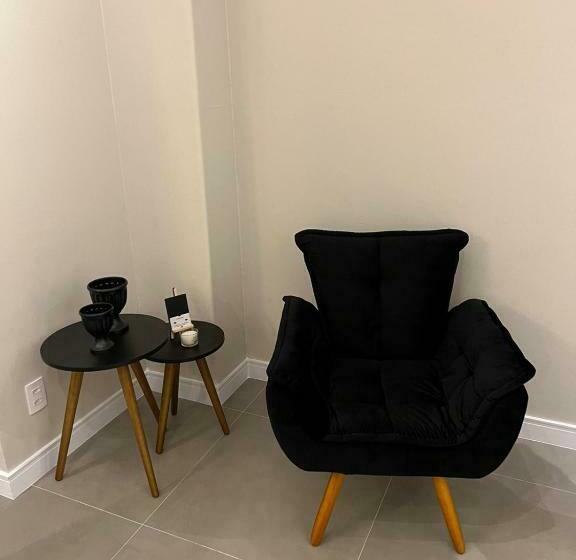 Lindo Apartamento Em Frente A Praia   Santos