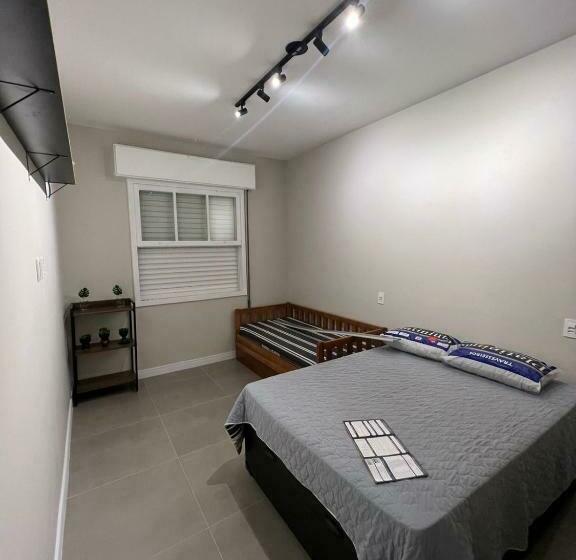 Lindo Apartamento Em Frente A Praia   Santos